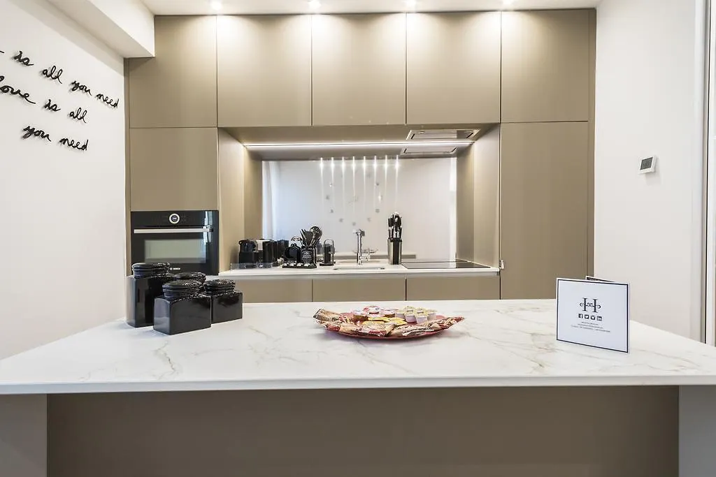 Hemeras Boutique Homes - Super Central Luxury Apartments Milán